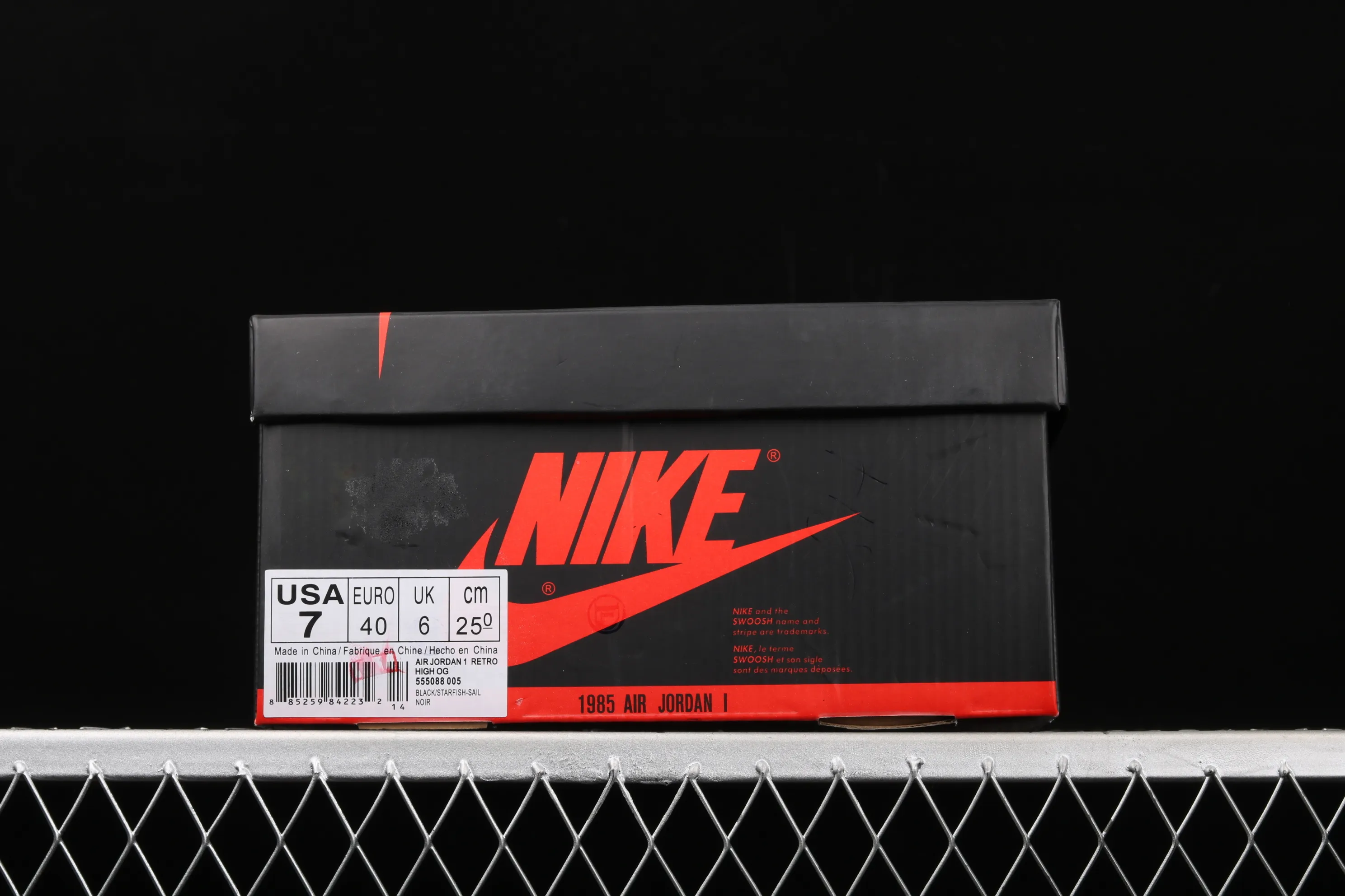 All categories Air Jordan Jordan series basketball shoes Air Jordan 1 High Air Jordan 1 Retro High OG AJ1 Joe 1 black orange white smashed backboard 555088-005